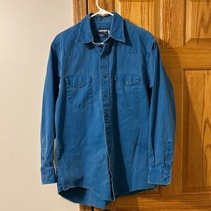 Wrangler vintage men’s long sleeve button down shirt